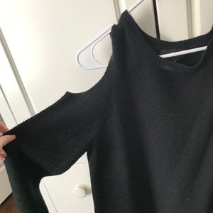 Open sleeve sweater